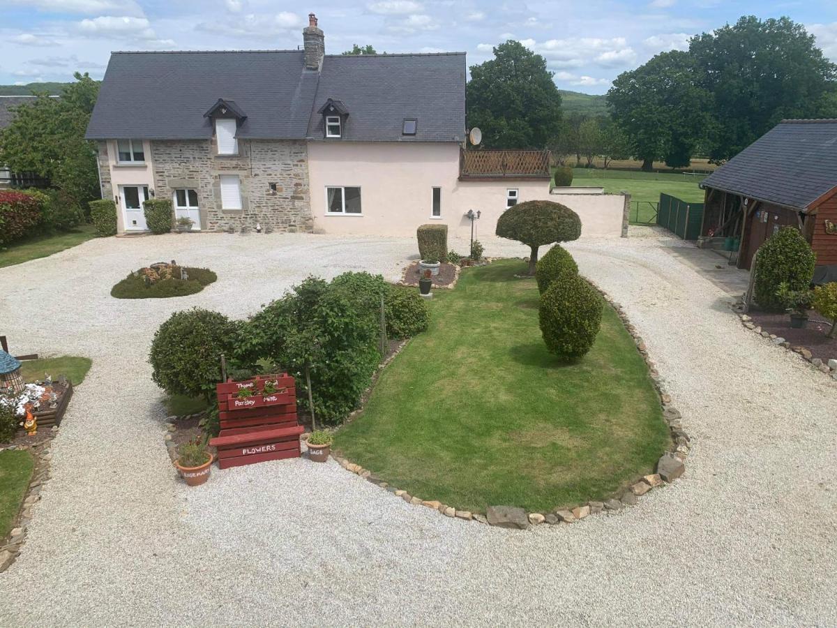 Maison La Touchardiere Villa Barenton Exterior photo