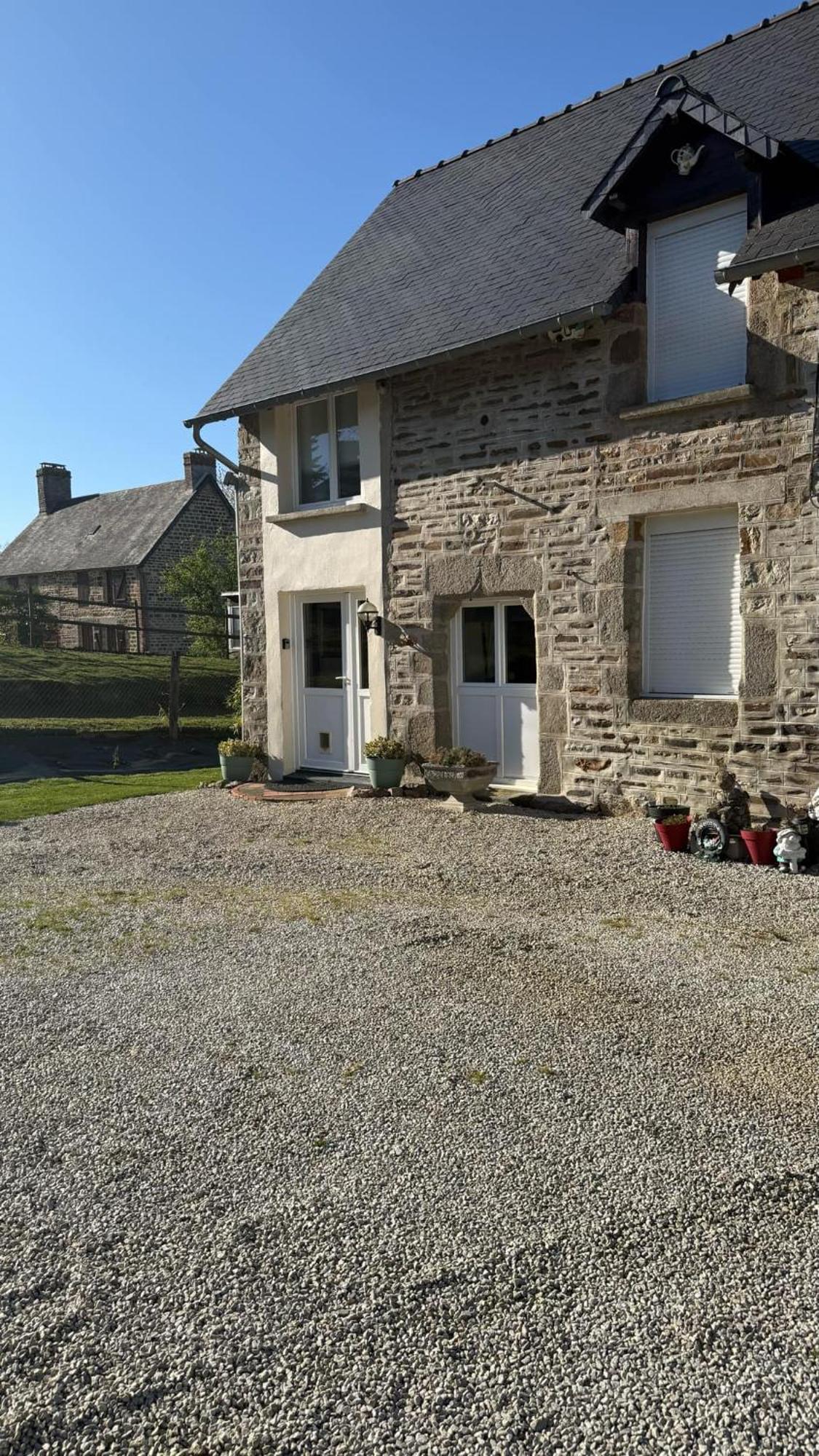 Maison La Touchardiere Barenton Exterior photo